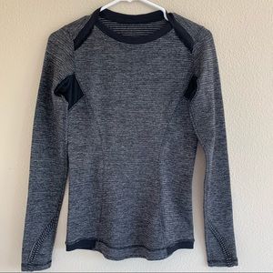 Lululemon Women’s Long Sleeve Running Top Gray, 6